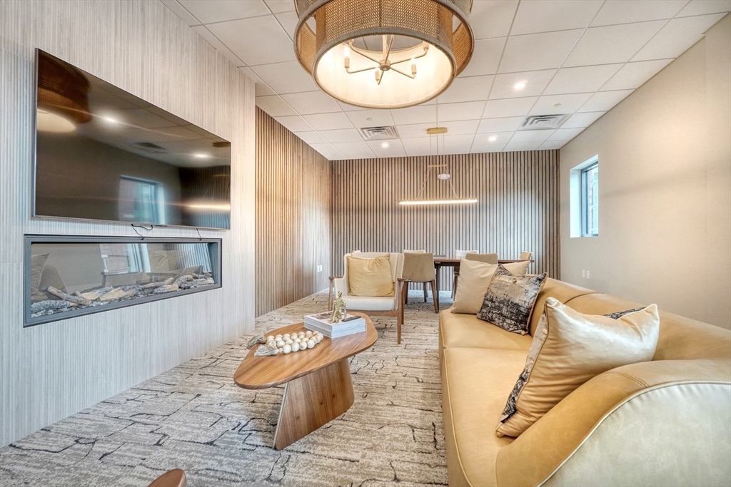 62 Foundry Street, Unit 409 Wakefield, MA 01880 - Photo 26 of 36