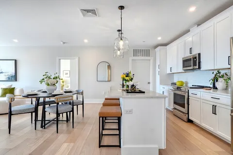 $939,900 | 62 Foundry Street, Unit 409, Wakefield, MA 01880