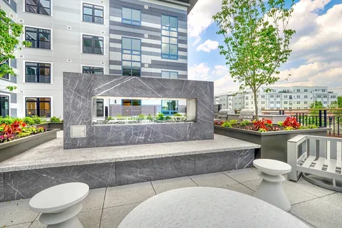 $939,900 | 62 Foundry Street, Unit 409, Wakefield, MA 01880