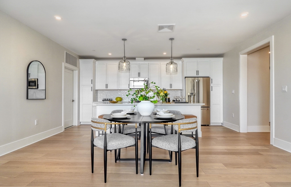 62 Foundry Street, Unit 409 Wakefield, MA 01880 - Photo 4 of 36