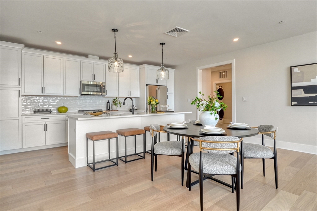 62 Foundry Street, Unit 409 Wakefield, MA 01880 - Photo 5 of 36