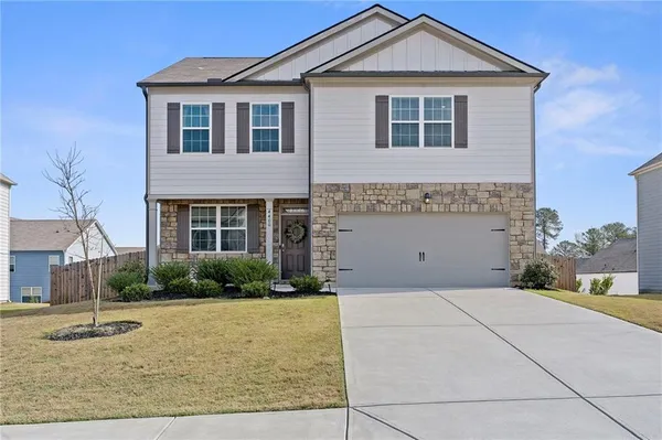 $385,000 | 4400 Merrigold Way, Fairburn, GA 30213