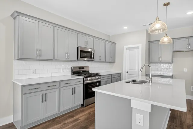 $489,900 | 3920 Trinity Woods Road, Columbia, TN 38401