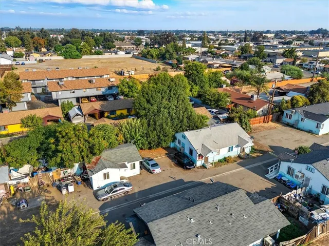 $1,400,000 | 636 East Roosevelt Avenue, Visalia, CA 93292