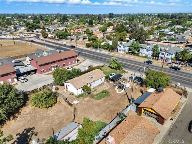 $1,400,000 | 636 East Roosevelt Avenue, Visalia, CA 93292