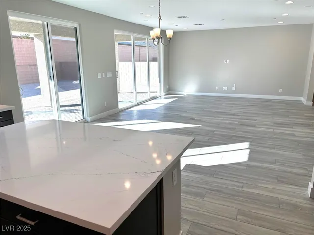 $979,950 | 8795 Spencer Garrett Street, Las Vegas, NV 89113