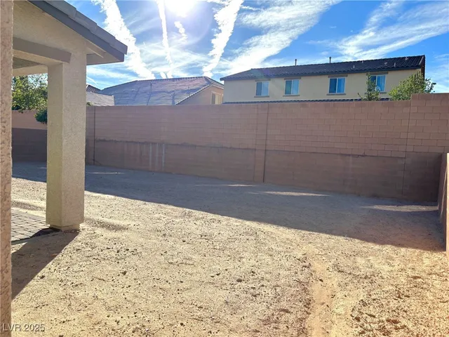 $979,950 | 8795 Spencer Garrett Street, Las Vegas, NV 89113