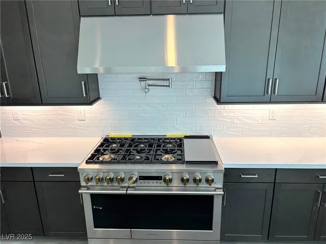 $979,950 | 8795 Spencer Garrett Street, Las Vegas, NV 89113