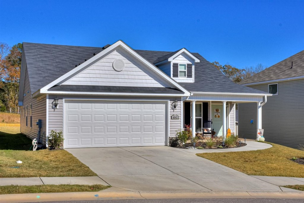 4542 Raleigh Drive Decatur, GA 30034 - Photo 3 of 35