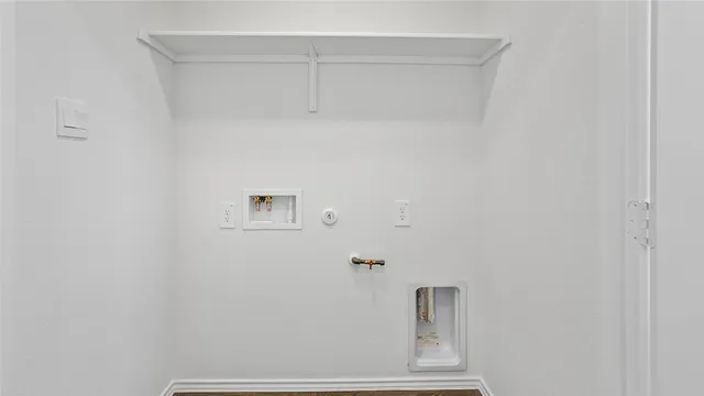 $260,720 | 135 Orange Flame Boulevard, Kyle, TX 78640