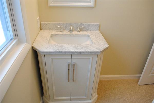 20 Hillsdale Road Randolph, MA 02368 - Photo 4 of 14 Gallery Image 4