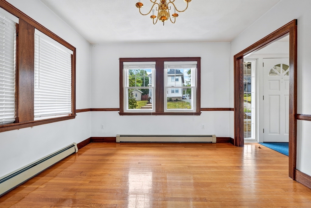37 Loring Road Winthrop, MA 02152 - Photo 9 of 42
