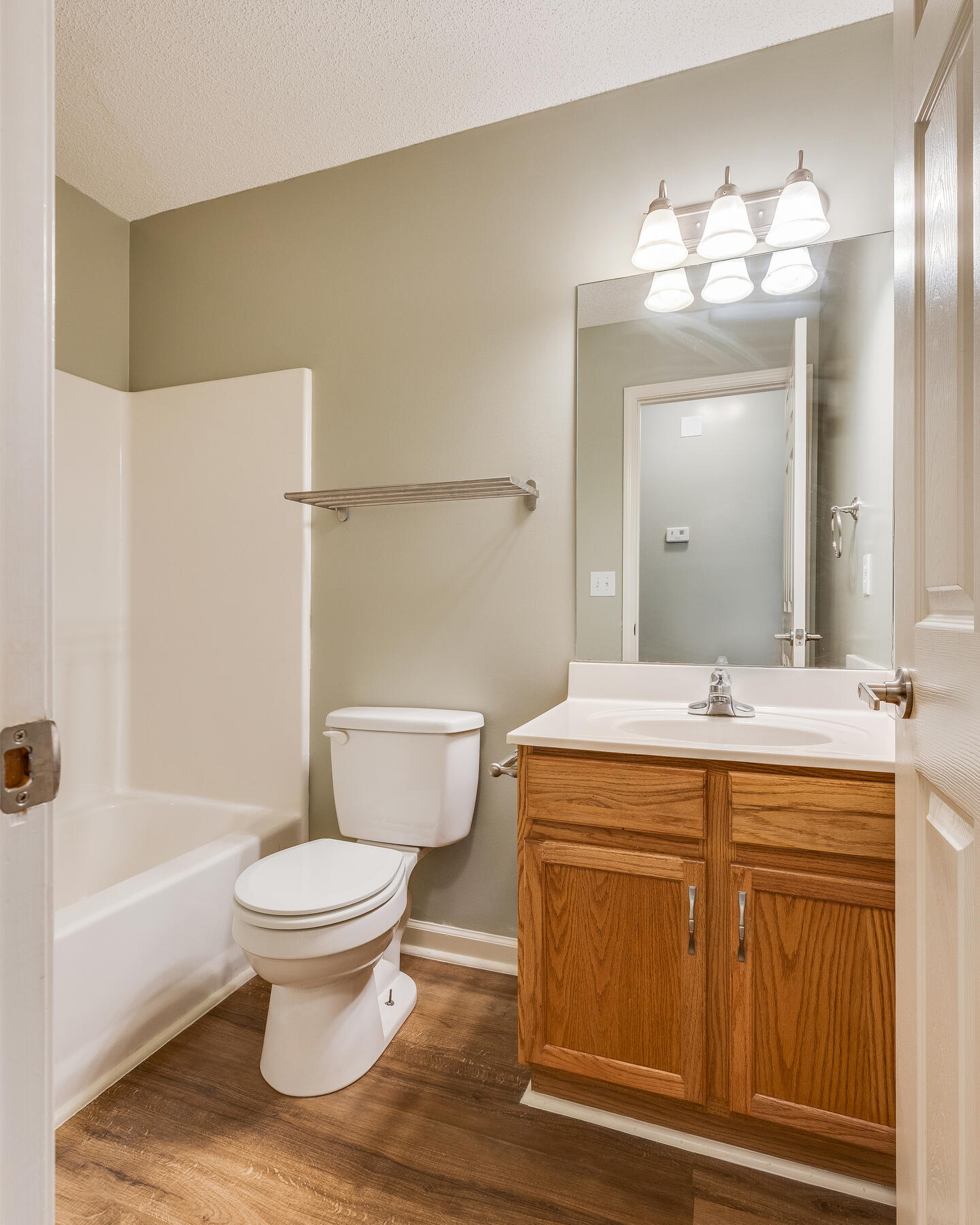 728 Foothills Road Kingsport, TN 37663 - Photo 22 of 43 021
