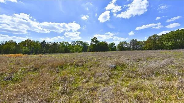 $270,660 | 29-30 Legacy Road, Somerville, TX 77879