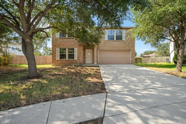 $1,795 | 7810 Liberty Horse, Selma, TX 78154