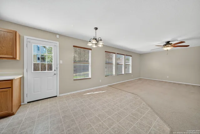 $1,795 | 7810 Liberty Horse, Selma, TX 78154