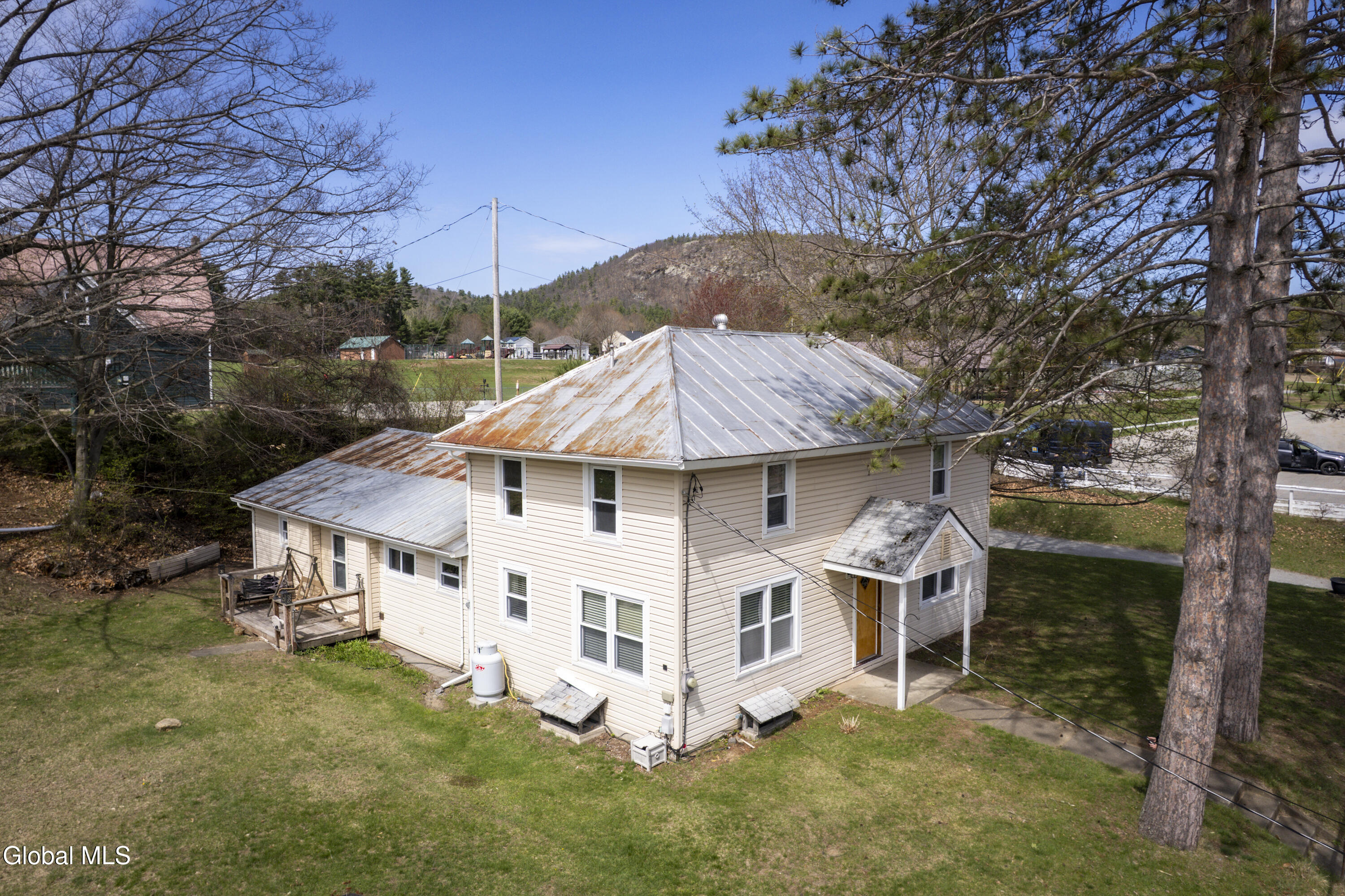 51 Library Avenue Warrensburg, NY 12885 - Photo 51 of 51 51Library-13