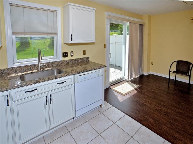 6900 Spring Valley Lane Export, PA 15632 - Photo 6 of 23 Gallery Image 6