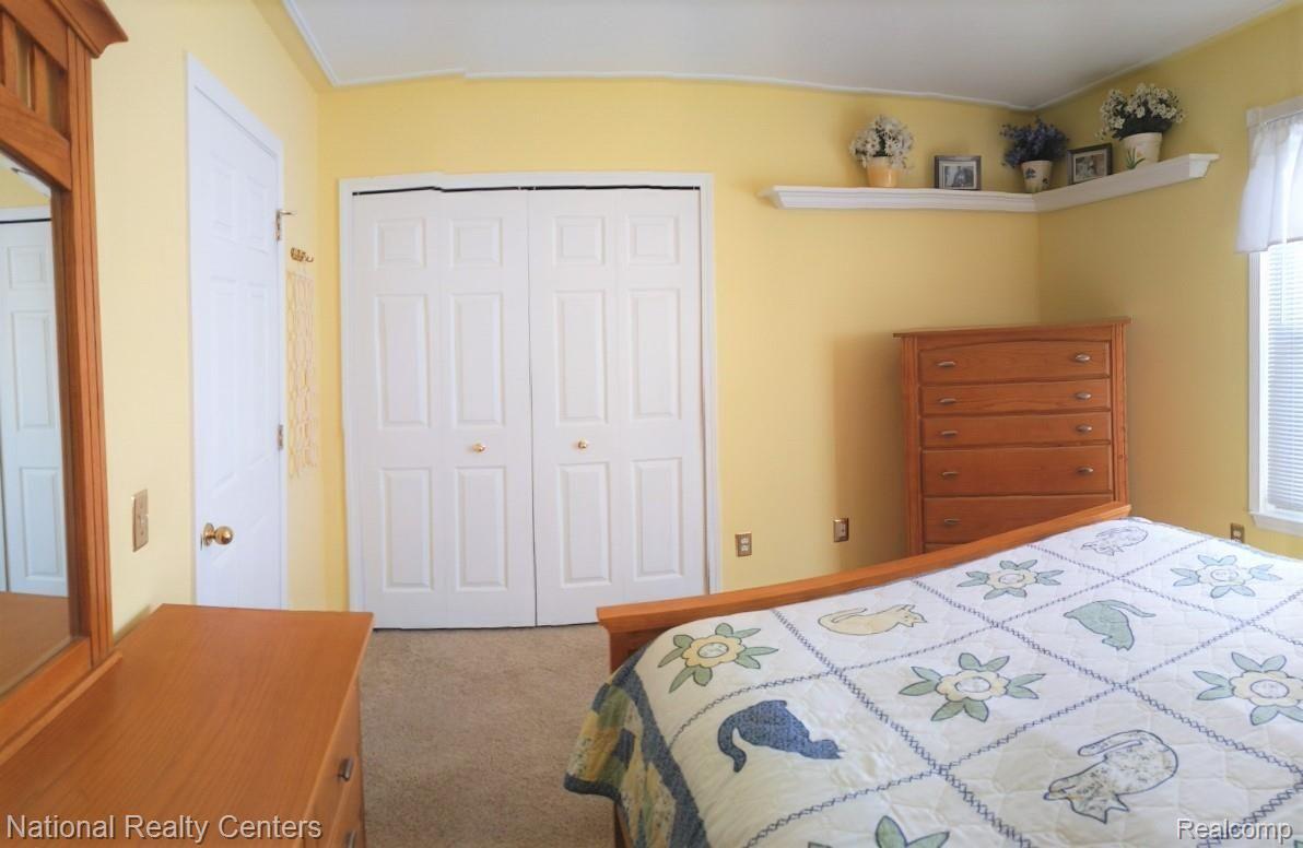1726 Millbrook Road Canton, MI 48188 - Photo 48 of 75 PANO_20200304_142334.jpg