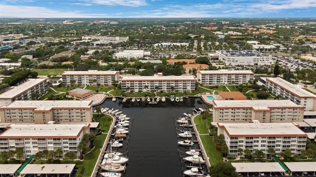 $350,000 | 2525 Florida Boulevard, Unit 431, Delray Beach, FL 33483