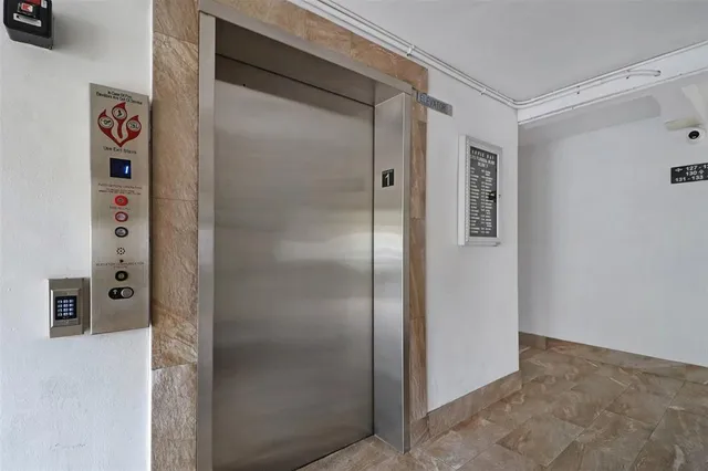 $350,000 | 2525 Florida Boulevard, Unit 431, Delray Beach, FL 33483