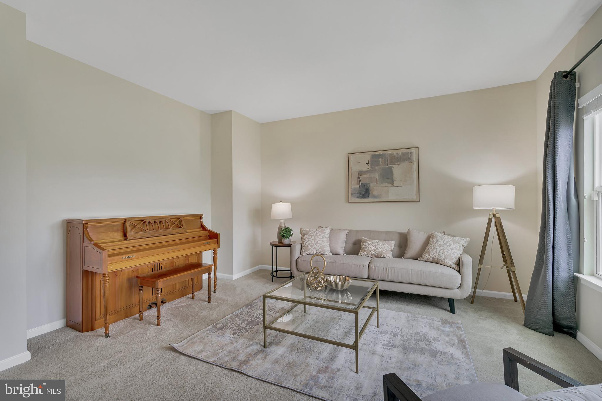 42619 Gold Thread Drive Chantilly, VA 20152 - Photo 15 of 72