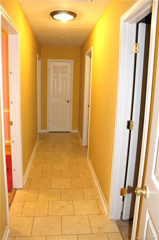 573 Wren Road Gastonia, NC 28056 - Photo 12 of 22 Gallery Image 12