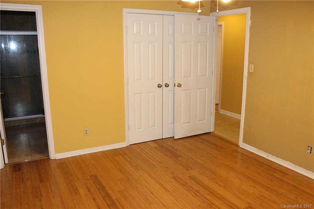573 Wren Road Gastonia, NC 28056 - Photo 13 of 22 Gallery Image 13