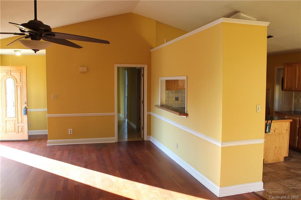 573 Wren Road Gastonia, NC 28056 - Photo 10 of 22 Gallery Image 10