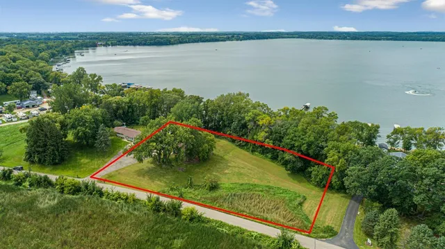 $324,900 | 16930 Elmore Trail, Faribault, MN 55021