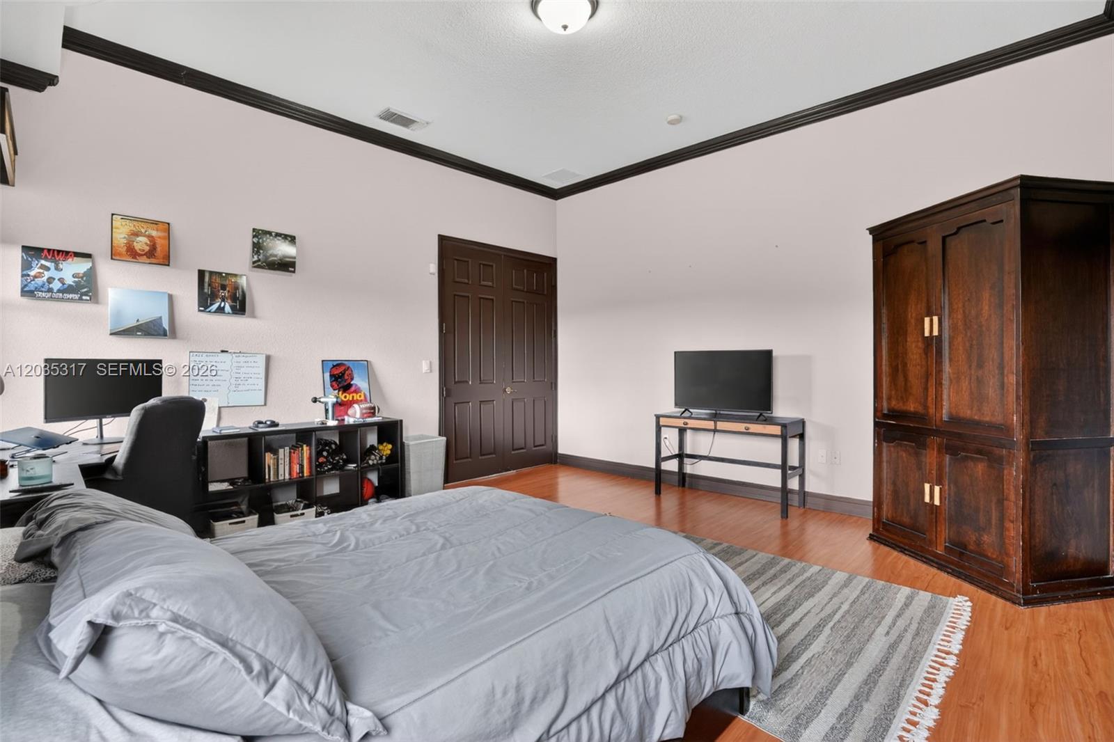 8216 Southwest 166th Place Miami, FL 33193 - Photo 30 of 58
