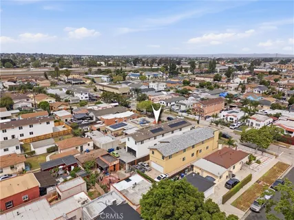 $1,049,000 | 210 West 105th Street, Los Angeles, CA 90003