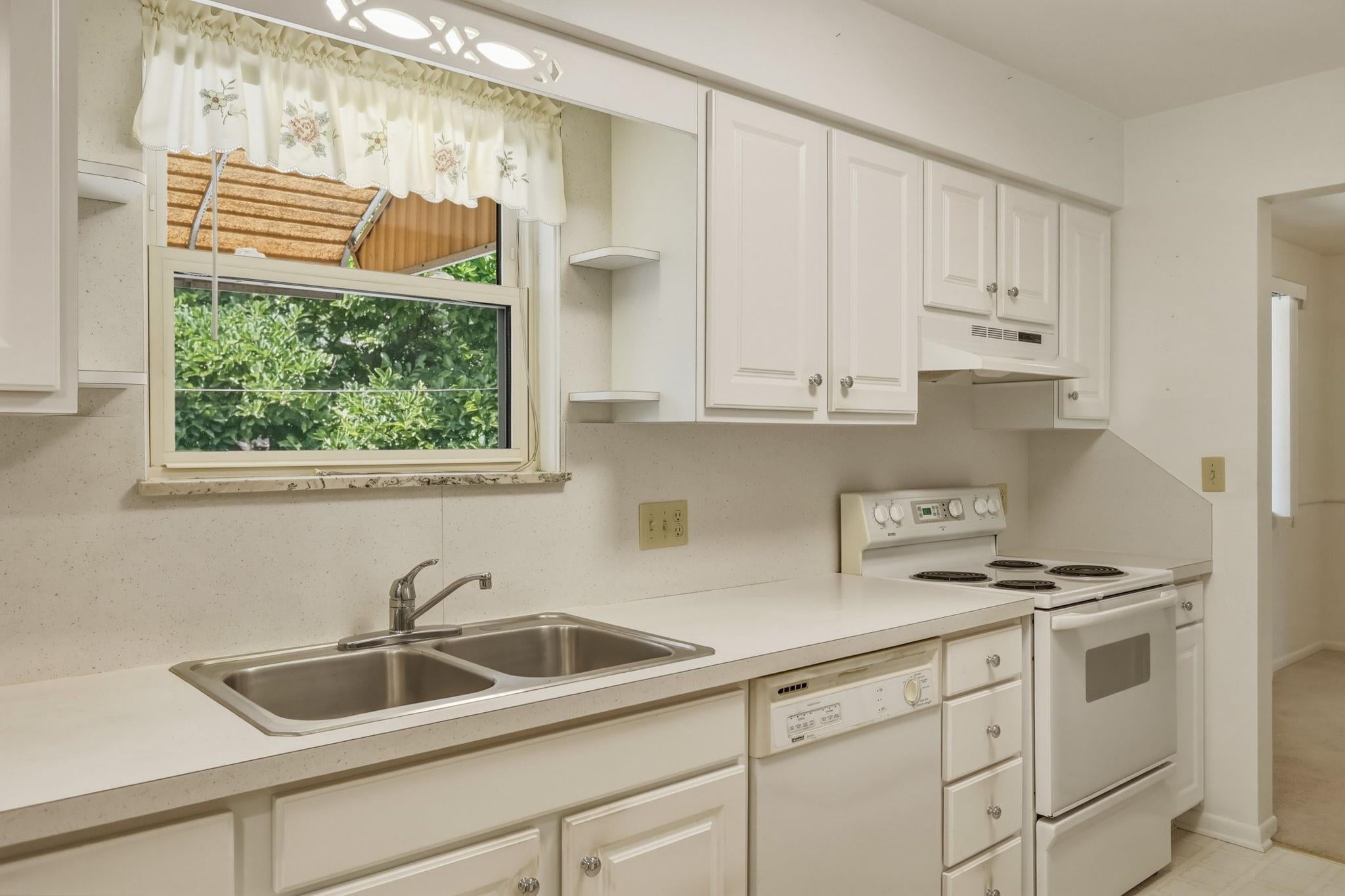248 Frank Road Frankenmuth, MI 48734 - Photo 17 of 52 Gallery Image 17