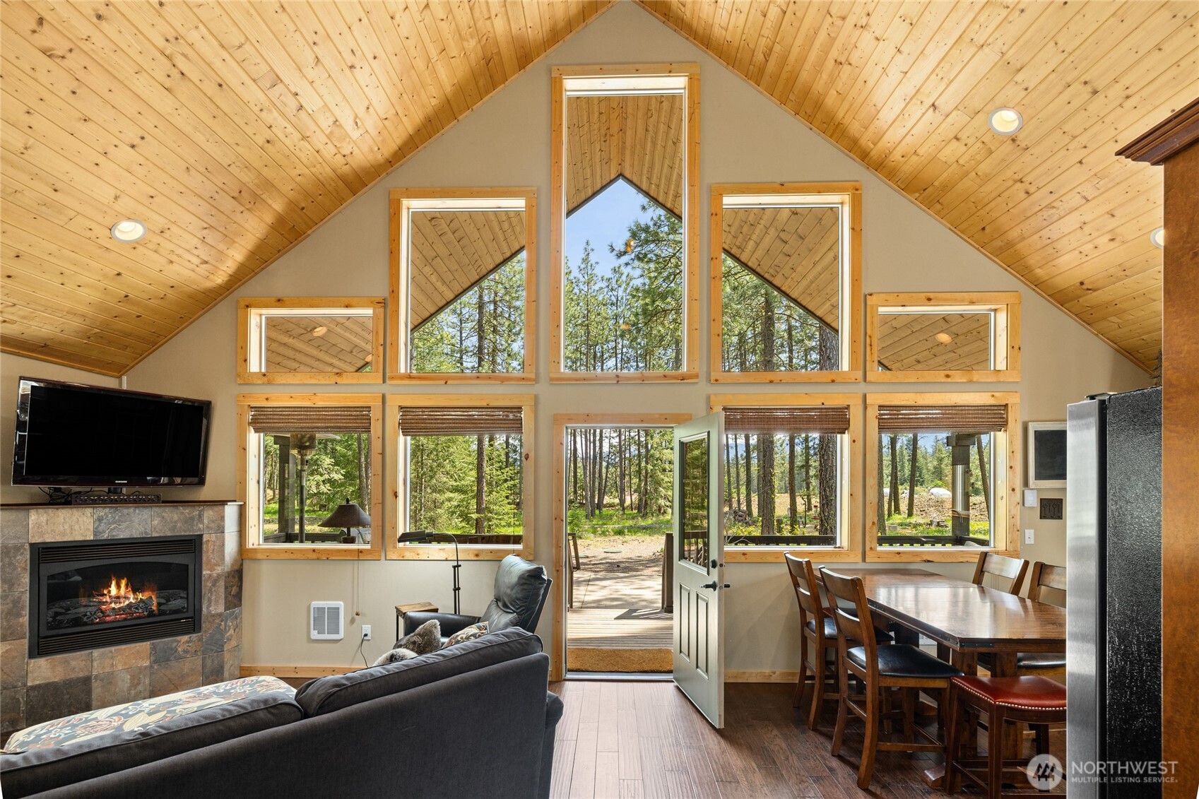 910 Bakers Road Ronald, WA 98940 - Photo 12 of 34 Gallery Image 12