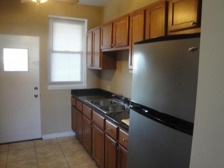2956 North Pulaski Road, Unit 2S Chicago, IL 60641 - Photo 4 of 7
