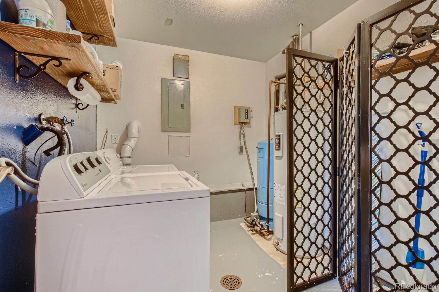 44 Bandit Lane Bailey, CO 80421 - Photo 21 of 30 a utility room with dryer and washer
