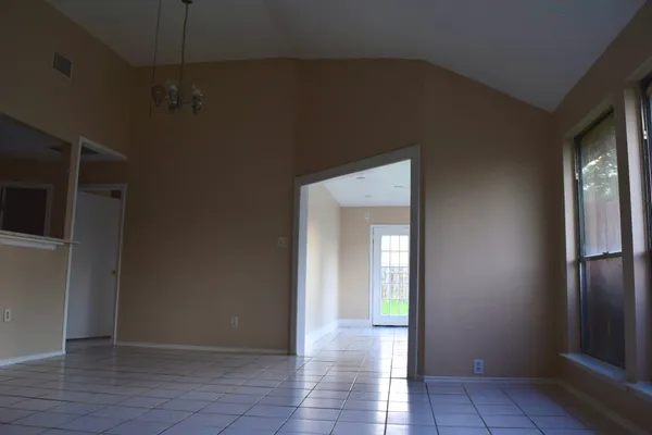 $1,600 | 15511 Scenic Haven Drive, Houston, TX 77083