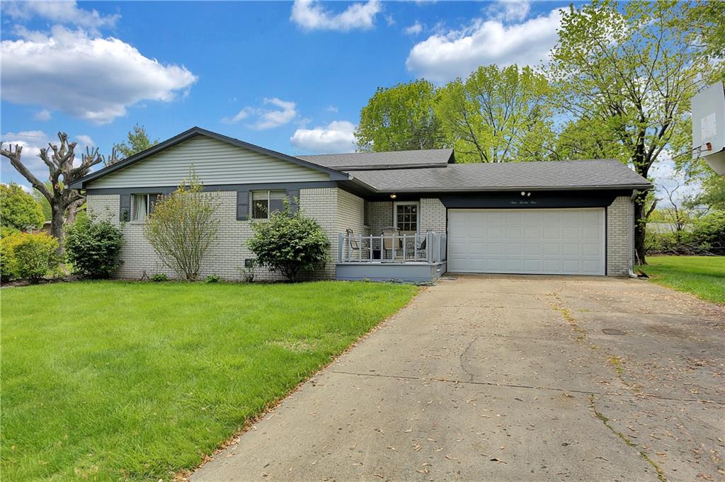921 Fry Road Greenwood, IN 46142 - Photo 3 of 35 Gallery Image 3