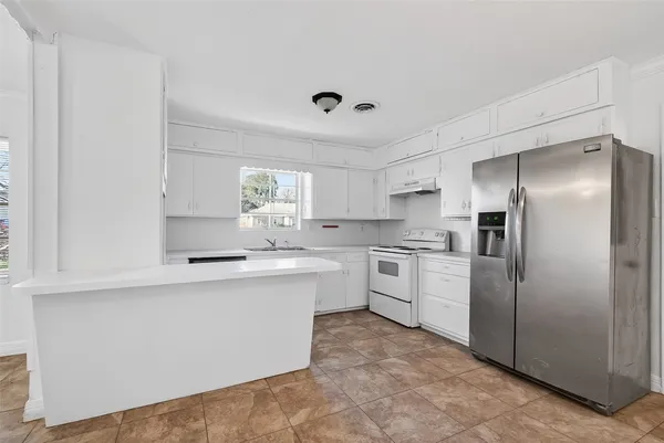 $1,795 | 703 Coryell Street, League City, TX 77573
