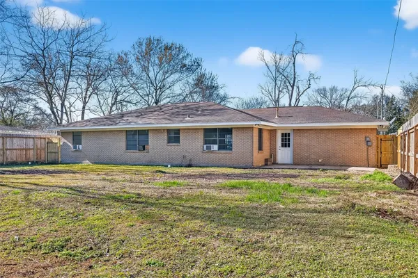$1,795 | 703 Coryell Street, League City, TX 77573