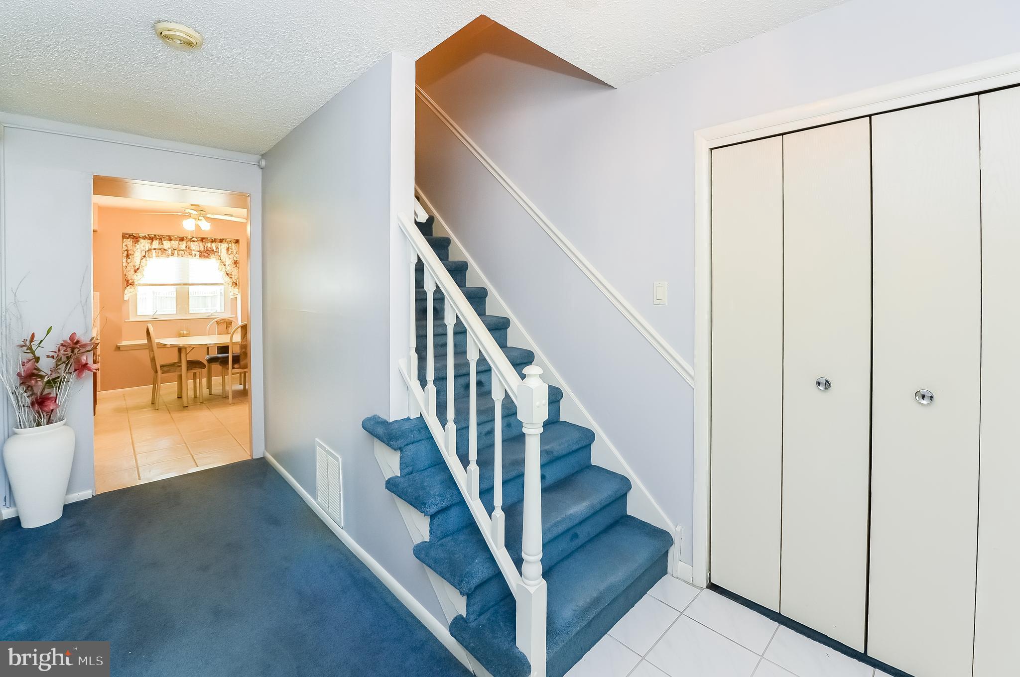 1 Old Mill Road Sewell, NJ 08080 - Photo 7 of 36 Foyer