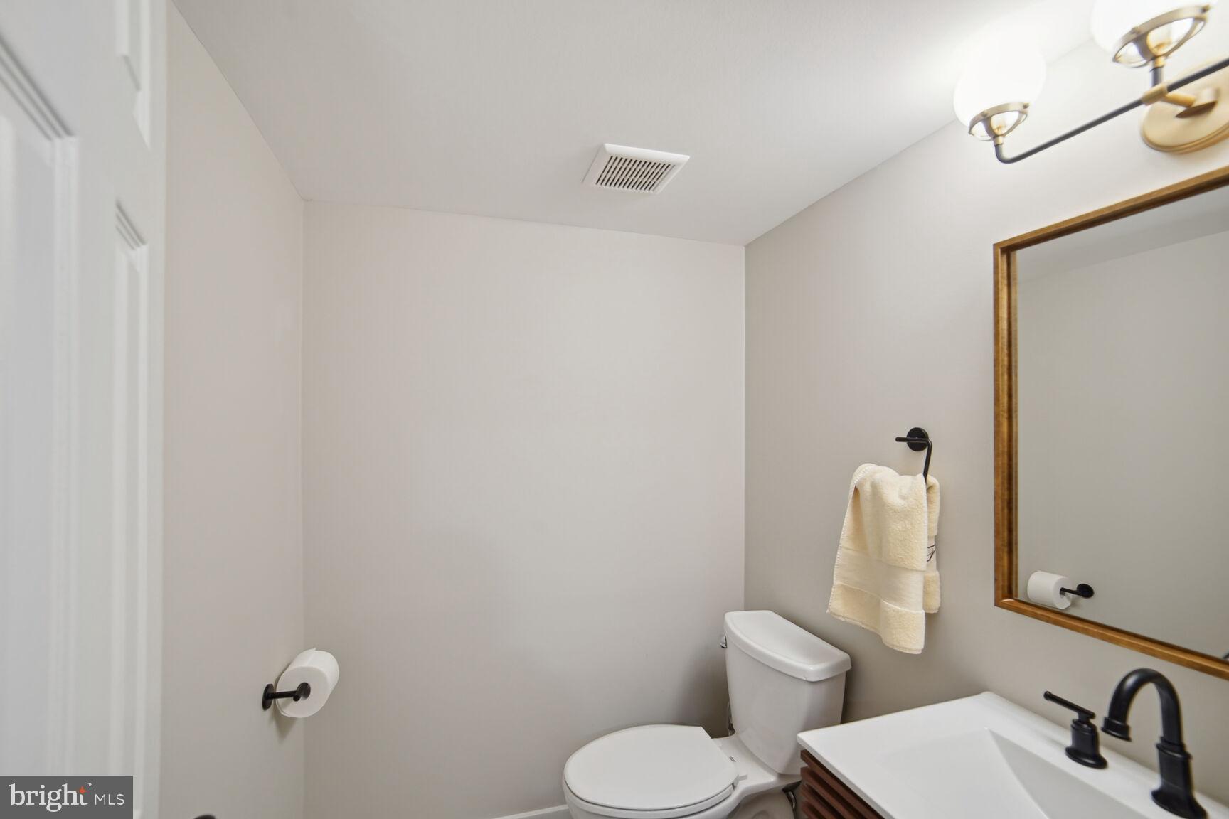 12 Tabiona Court Silver Spring, MD 20906 - Photo 27 of 34 LL Half Bath