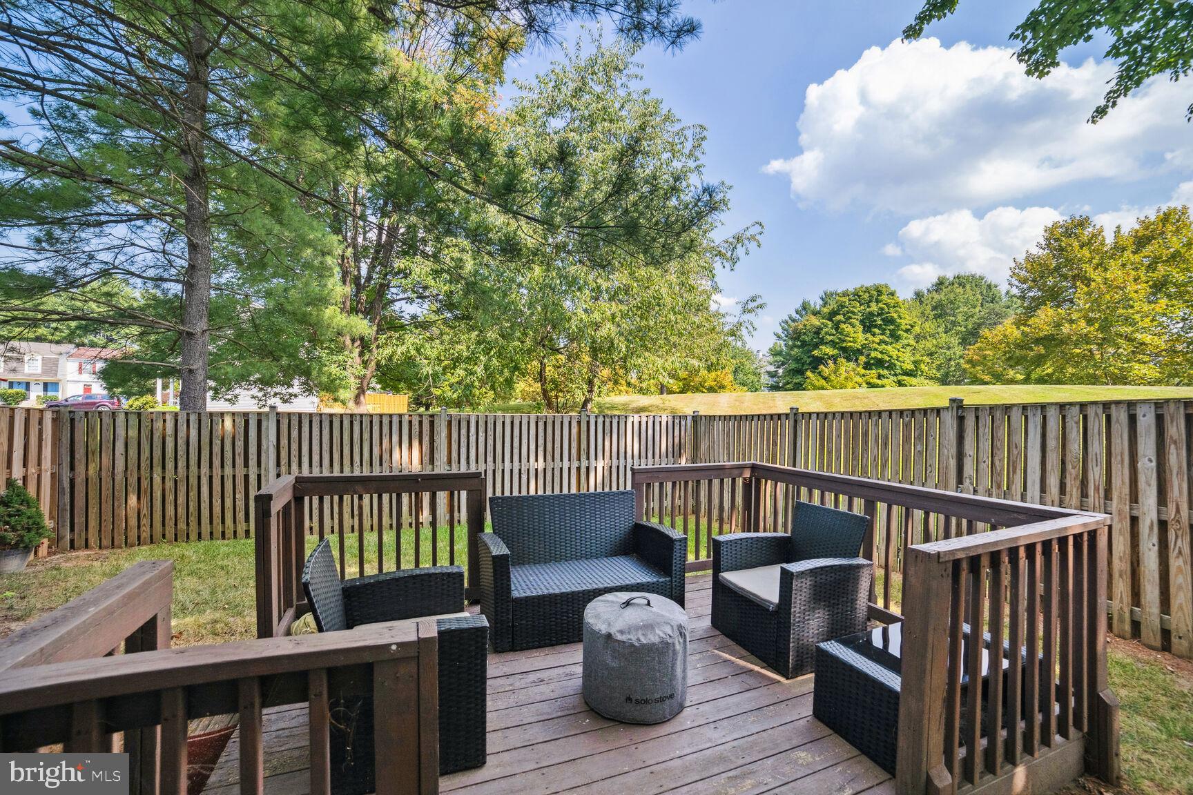 12 Tabiona Court Silver Spring, MD 20906 - Photo 29 of 34 Deck