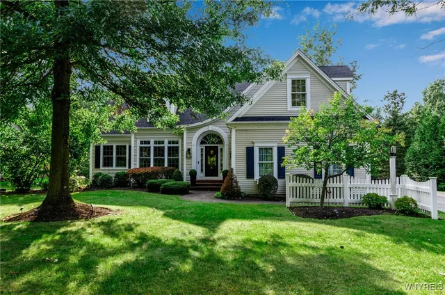 $848,000 | 4586 Freeman Road, Orchard Park, NY 14127