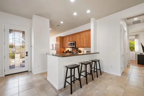 $3,000 | 41325 Calle Servando, Indio, CA 92203