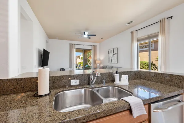 $3,000 | 41325 Calle Servando, Indio, CA 92203