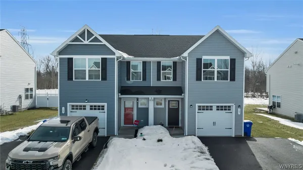 $274,900 | 107 Grant Boulevard, West Seneca, NY 14218