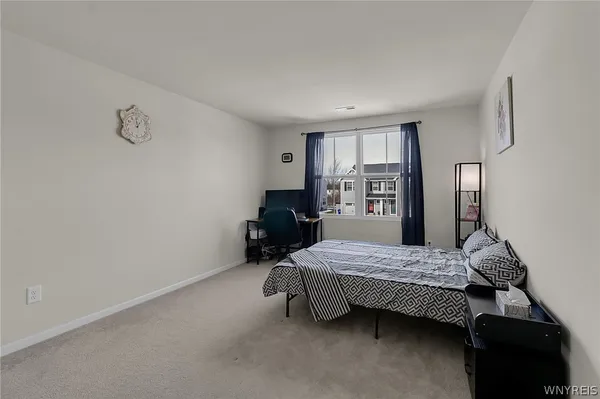 $274,900 | 107 Grant Boulevard, West Seneca, NY 14218