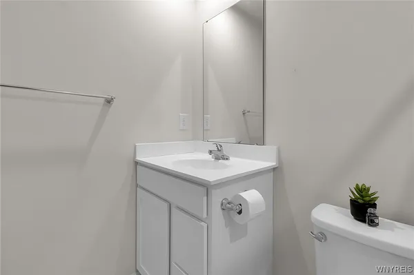 $274,900 | 107 Grant Boulevard, West Seneca, NY 14218