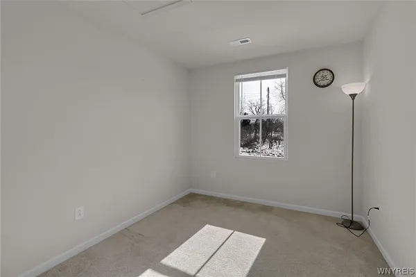 $274,900 | 107 Grant Boulevard, West Seneca, NY 14218